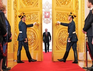 Live: Η ορκομωσία του Β.Πούτιν - Ο άνδρας που έκανε ξανά την Ρωσία υπερδύναμη πρόεδρος για 4η φορά